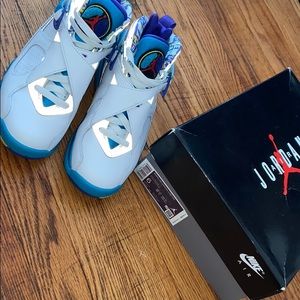 WHNS Jordan 8 RETRO